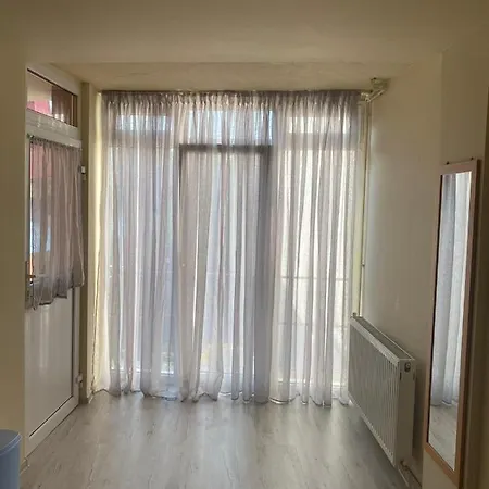 Apartament Cp Apartment *